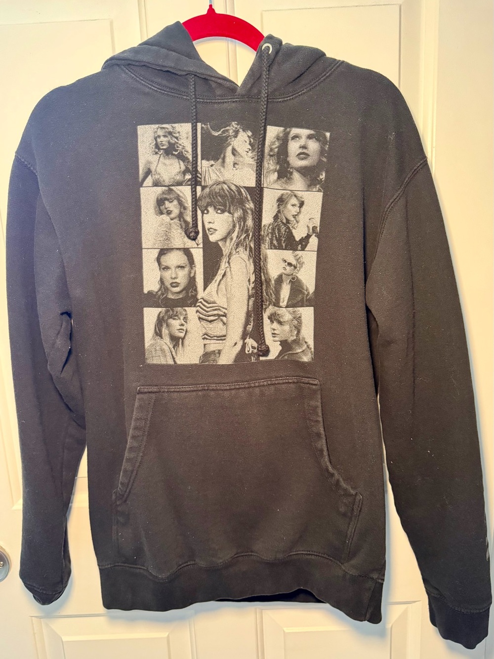 Taylor Swift The Eras Tour Black Hoodie Size Small Official Tour Merch